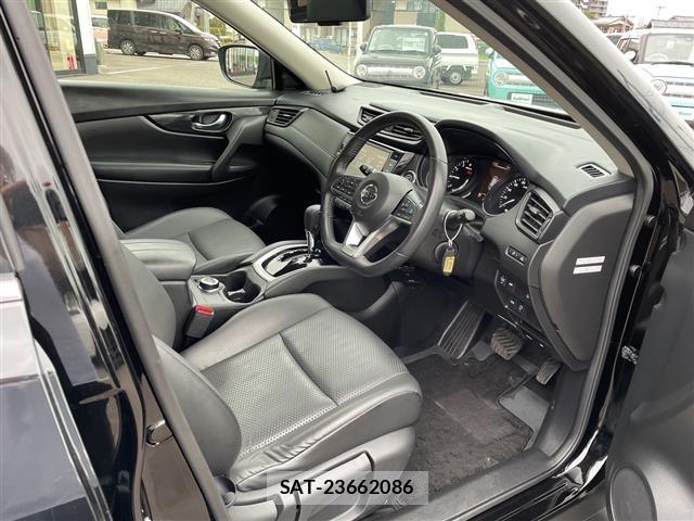 Nissan X-TRAIL 2018 8722722-8