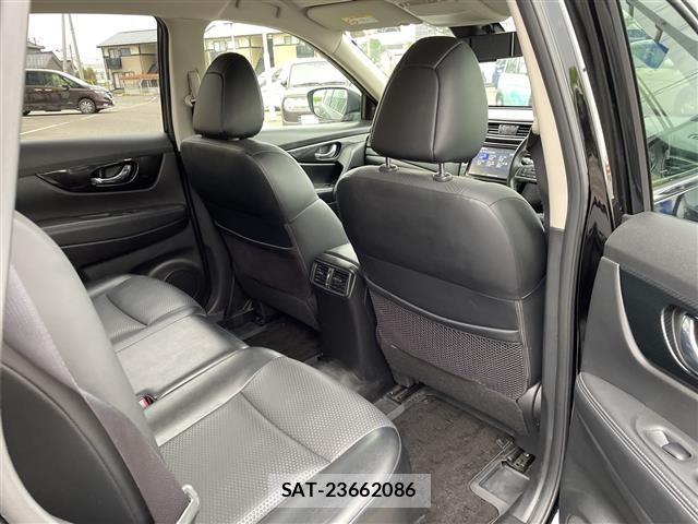 Nissan X-TRAIL 2018 8722722-9