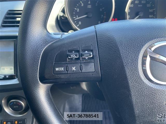 Mazda AXELA 2009 8911696-18