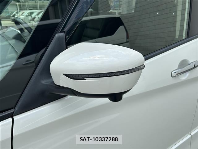 Nissan SERENA 2018 8671318-14