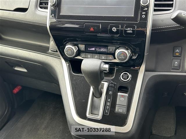 Nissan SERENA 2018 8671318-5