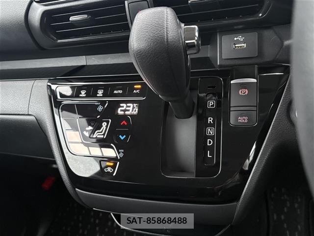 Nissan ROOX 2022 8902417-5