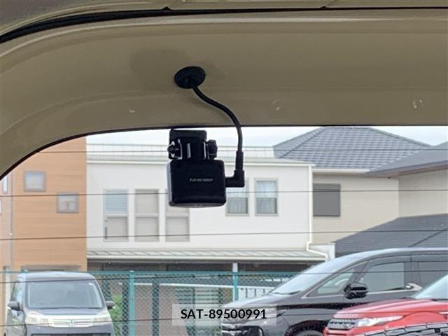 Suzuki JIMNY 2022 8932605-1