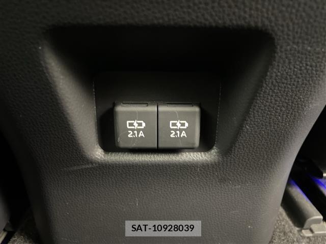 Toyota RAV4 2021 8709273-11