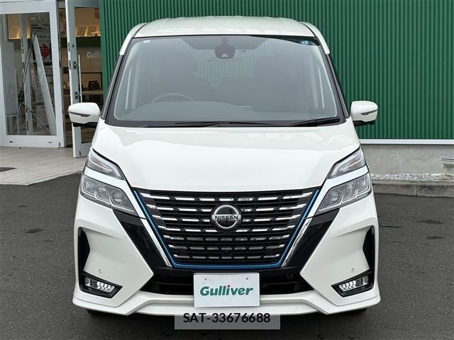 Nissan SERENA 2022 8671361-23