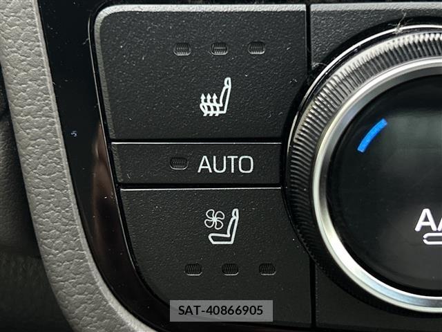 Toyota CROWN 2021 8937563-2