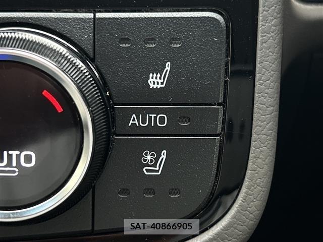 Toyota CROWN 2021 8937563-4