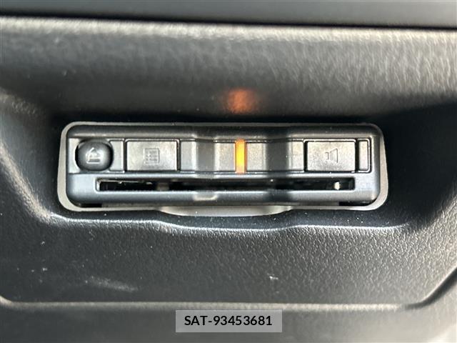 Mazda MAZDA3 2023 8909286-1