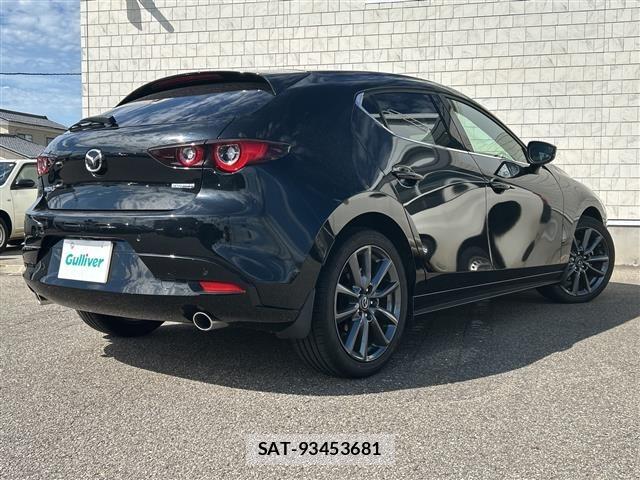 Mazda MAZDA3 2023 8909286-10