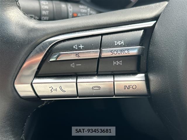 Mazda MAZDA3 2023 8909286-20