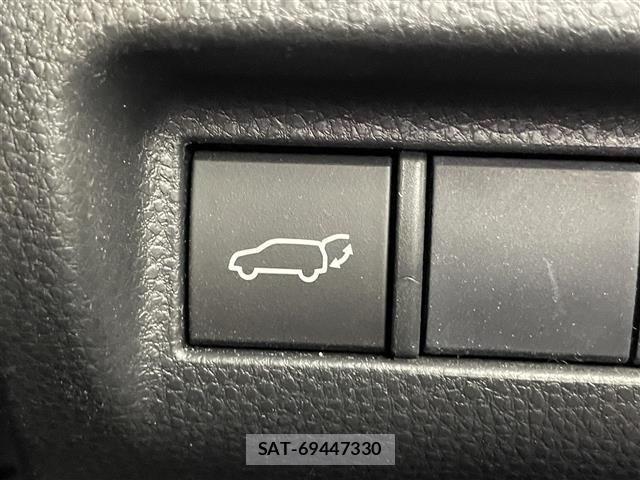 Toyota HARRIER 2020 8708000-22