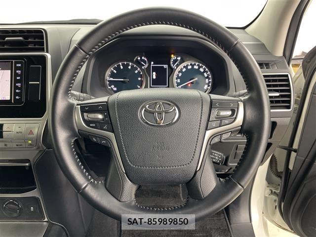 Toyota LAND CRUISER PRADO 2022 8907298-5