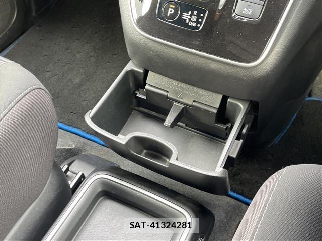 Nissan SERENA 2020 8671387-11