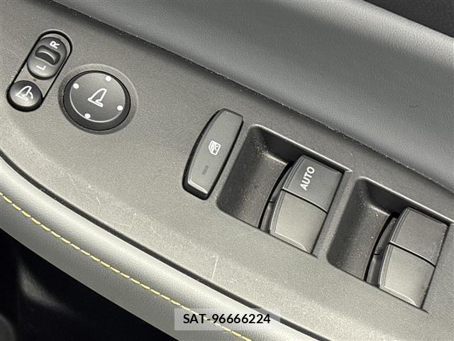 Honda FIT 2023 8921700-8