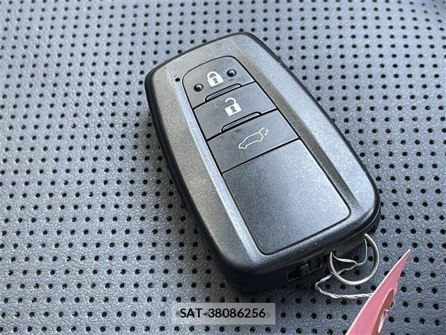Toyota RAV4 2021 8938301-11