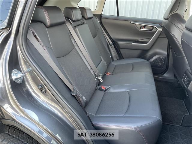 Toyota RAV4 2021 8938301-13