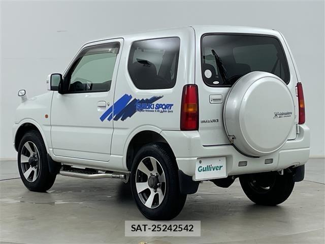 Suzuki JIMNY 2010 8932612-13