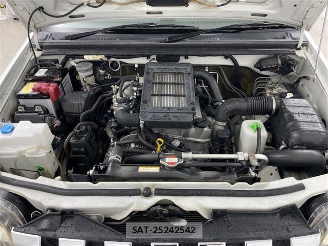 Suzuki JIMNY 2010 8932612-18