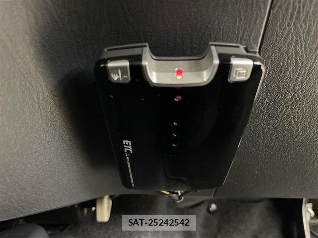 Suzuki JIMNY 2010 8932612-20