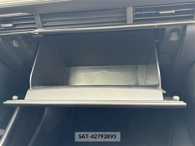 Mazda MAZDA3 2019 8909288-2