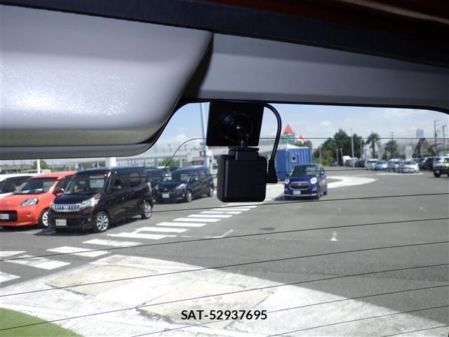 Nissan SERENA 2019 8925696-12