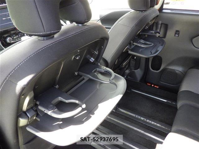 Nissan SERENA 2019 8925696-23