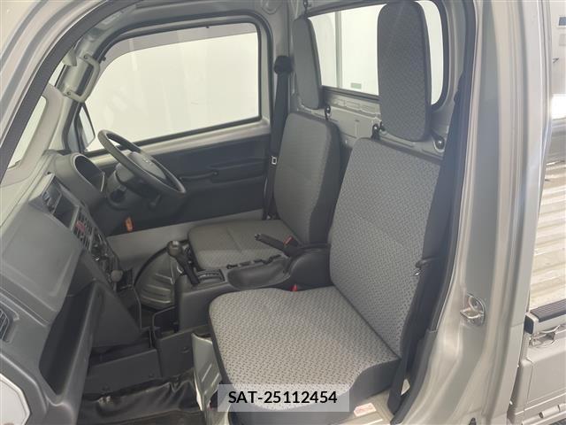 Suzuki CARRY TRUCK 2023 8933677-22