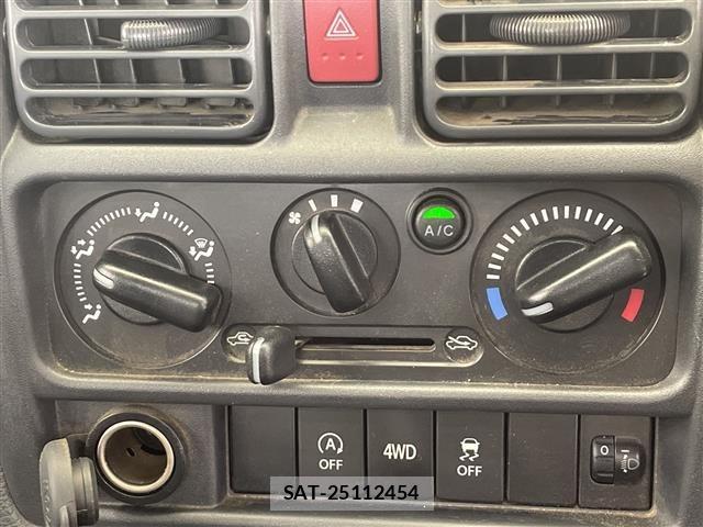 Suzuki CARRY TRUCK 2023 8933677-4
