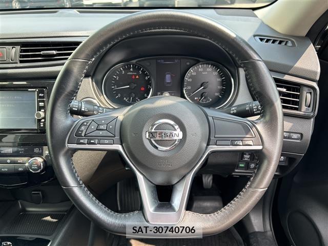 Nissan X-TRAIL 2018 8722723-17
