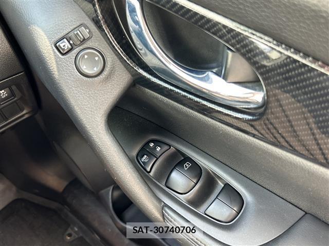 Nissan X-TRAIL 2018 8722723-5