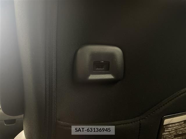 Nissan SERENA 2017 8925707-10