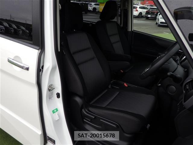 Nissan SERENA 2019 8925708-2