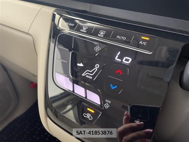 Nissan ROOX 2024 8902454-3