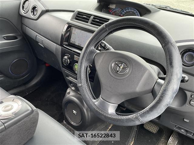 Toyota BB 2013 8910939-10