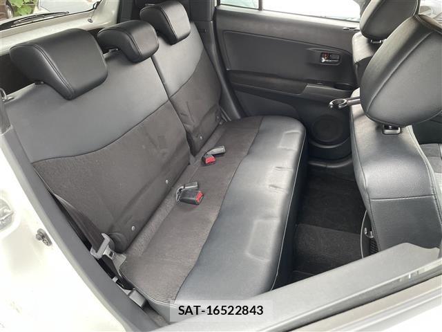 Toyota BB 2013 8910939-22