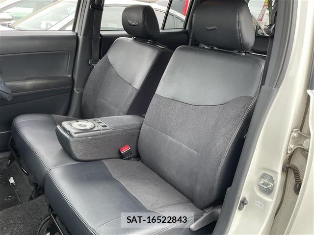 Toyota BB 2013 8910939-6
