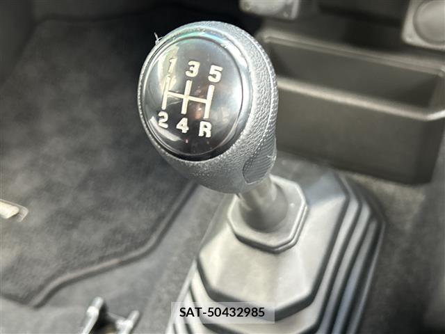Suzuki JIMNY 2018 8932625-17