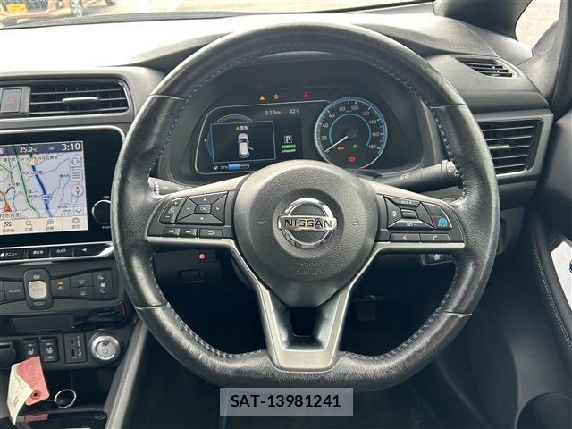 Nissan LEAF 2020 8928865-1