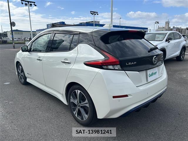 Nissan LEAF 2020 8928865-13
