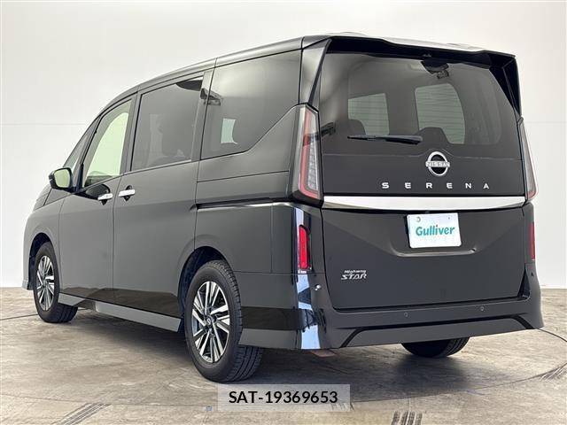 Nissan SERENA 2023 8925724-13