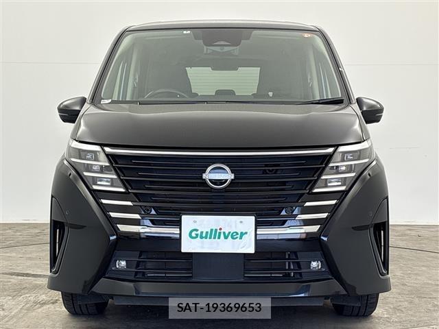 Nissan SERENA 2023 8925724-2