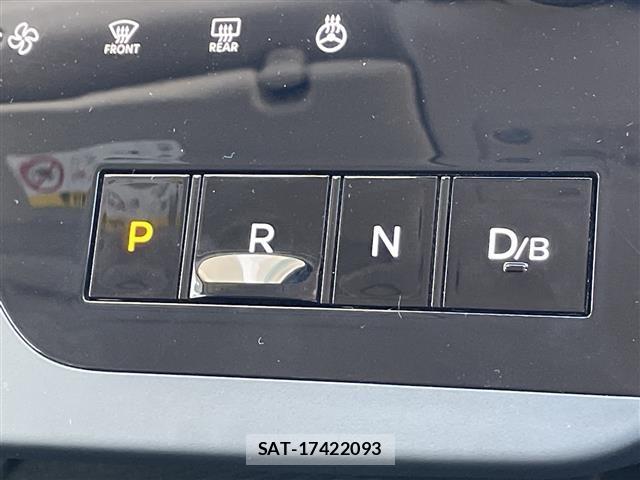 Nissan SERENA 2023 8925775-10