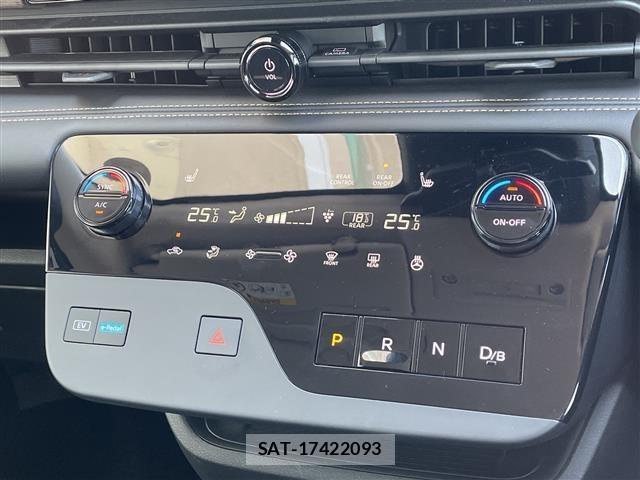 Nissan SERENA 2023 8925775-9