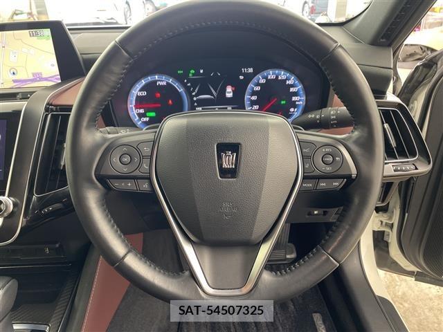 Toyota CROWN 2018 8937566-22