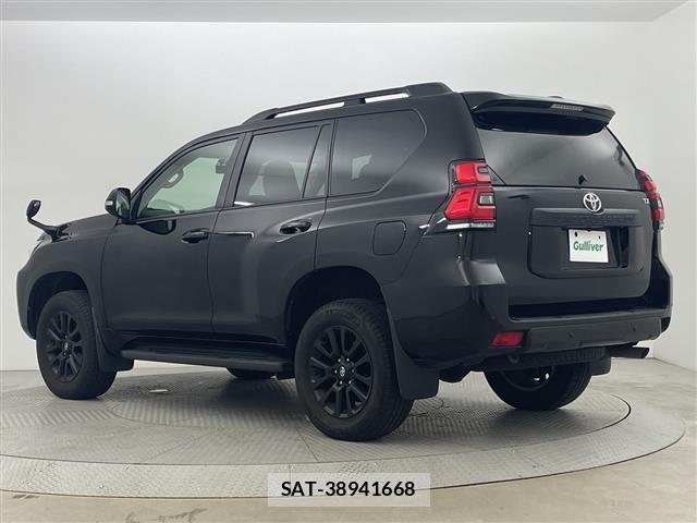 Toyota LAND CRUISER PRADO 2023 8907312-13
