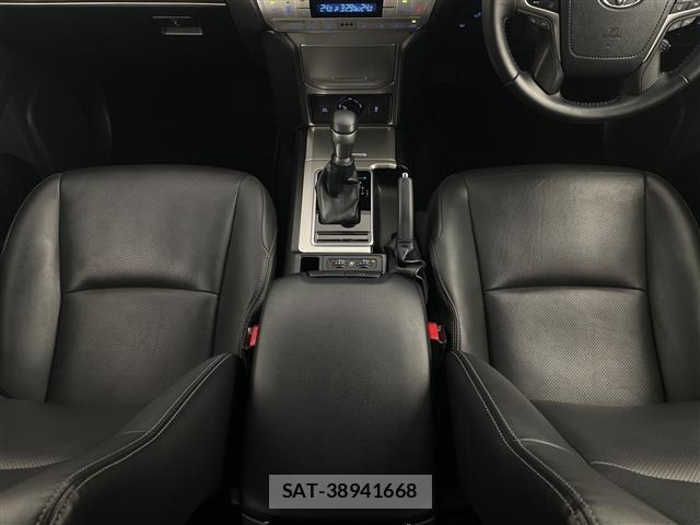 Toyota LAND CRUISER PRADO 2023 8907312-5