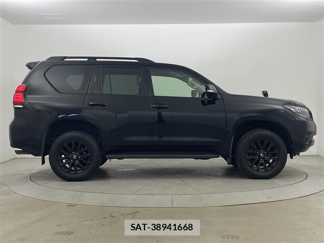 Toyota LAND CRUISER PRADO 2023 8907312-6