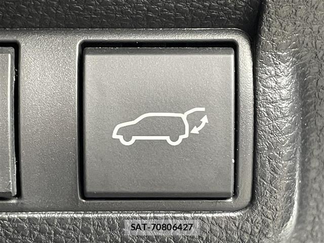 Toyota COROLLA CROSS 2021 8906421-7