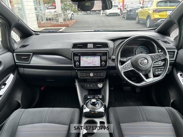 Nissan LEAF 2019 8928878-14