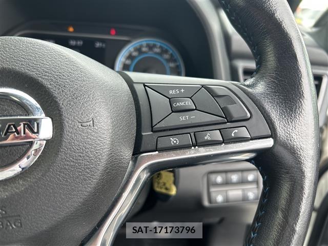 Nissan LEAF 2019 8928878-3